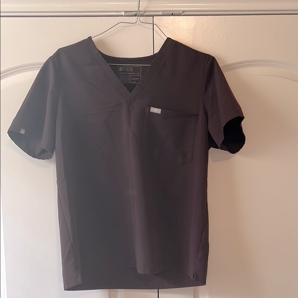 Figs Maroon/Plum Scrub Top